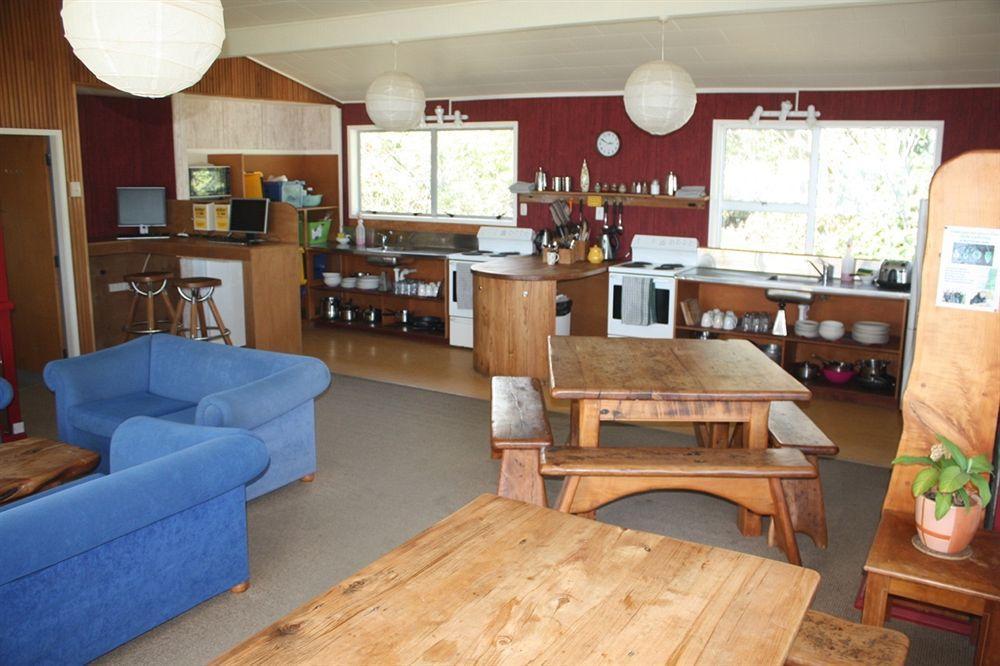 Punakaiki Beach Hostel Екстер'єр фото