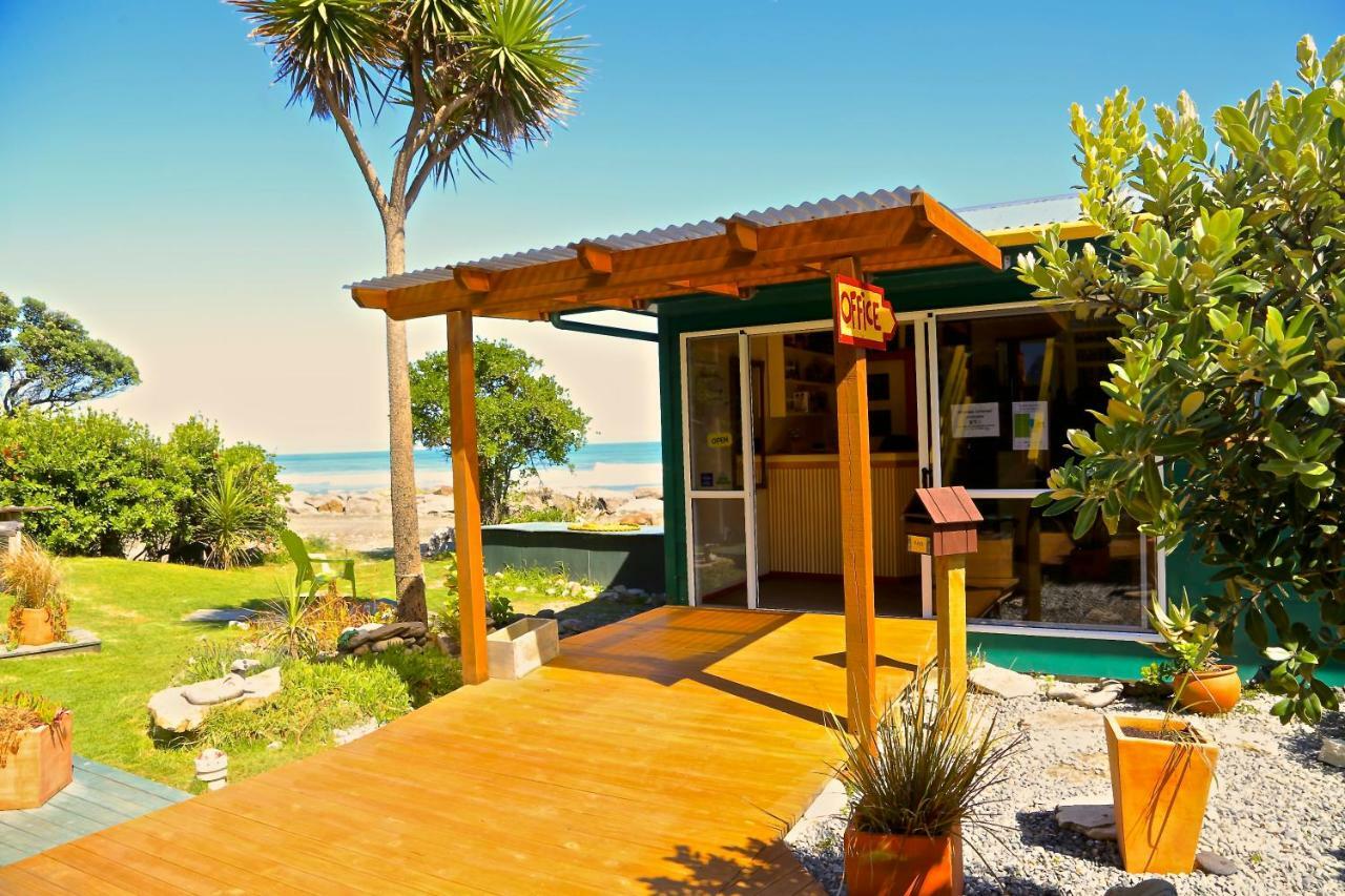 Punakaiki Beach Hostel Екстер'єр фото