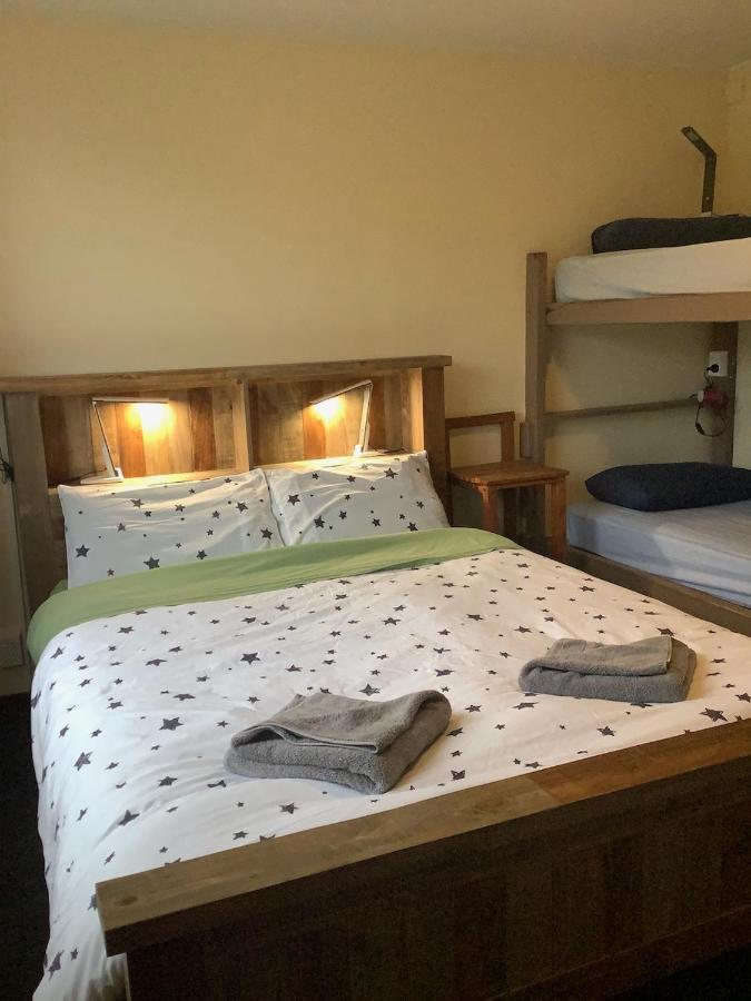 Punakaiki Beach Hostel Екстер'єр фото